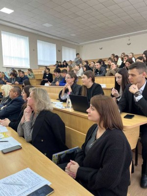 Дебатний турнір «Спіч-батл»