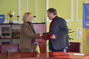 Меморандуму про співпрацю із Вінницькою обласною організацією Національної спілки журналістів України