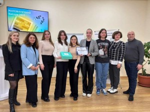 Перший чвертьфінал інтелектуальної гри «Математичний батлум 2025»