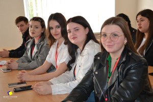 Літературно-мистецька композиція «І оживе добра слава, слава України!»
