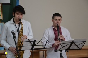 Літературно-мистецька композиція «І оживе добра слава, слава України!»
