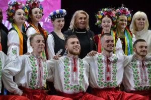 Звітний концерт народних колективів «Весняний подих незламного мистецтва»