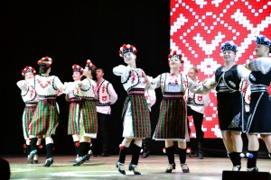 Звітний концерт народних колективів «Весняний подих незламного мистецтва»