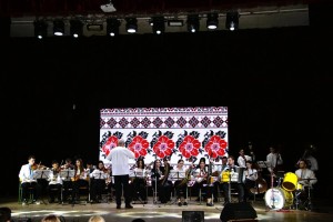 Звітний концерт народних колективів «Весняний подих незламного мистецтва»
