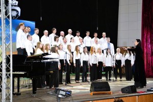 Звітний концерт народних колективів «Весняний подих незламного мистецтва»