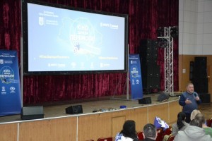 Зустріч із народним артистом України Богданом Бенюком