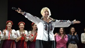 Зустріч із народною артисткою України, естрадною співачкою, телеведучою та громадською діячкою Оксаною Пекун
