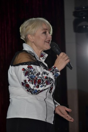 Зустріч із народною артисткою України, естрадною співачкою, телеведучою та громадською діячкою Оксаною Пекун