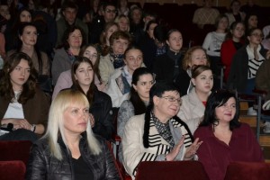 Зустріч із народною артисткою України, естрадною співачкою, телеведучою та громадською діячкою Оксаною Пекун
