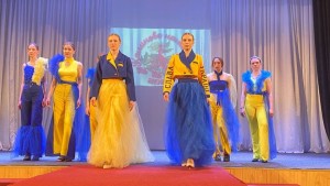 XX Всеукраїнський конкурс колекцій моделей одягу «Калинове намисто-2025»