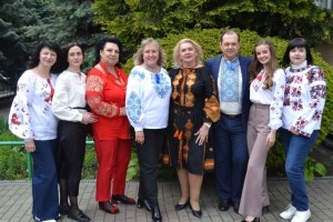 Свято, вишите на серці