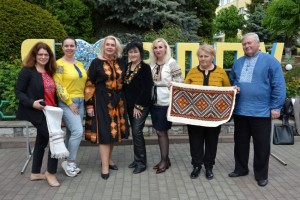 Свято, вишите на серці