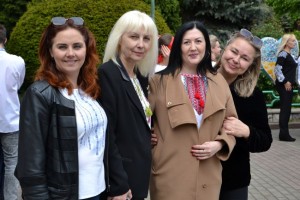 Свято, вишите на серці