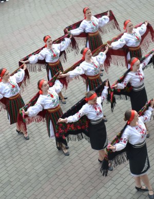 Свято, вишите на серці