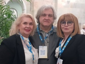 Міжнародний досвід педагогічної освіти і професійного розвитку вчительства — для України