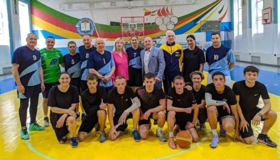 Серія матчевих зустрічей з баскетболу