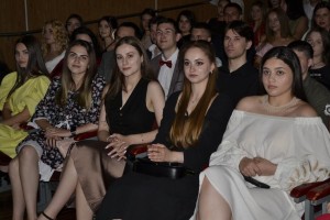 Диплом із гідністю: цьогорічний випуск ВДПУ – про професіоналізм і відповідальність