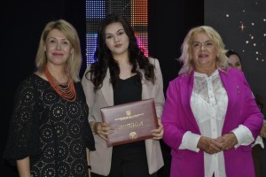 Диплом із гідністю: цьогорічний випуск ВДПУ – про професіоналізм і відповідальність