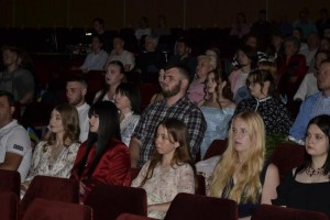 ВДПУ урочисто вручив дипломи випускникам факультету мистецтв