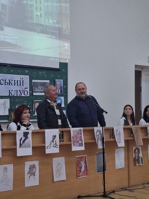 Філософський клуб обговорив інформаційну культуру молоді в епоху мережевого суспільства