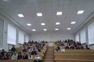 Філософський клуб обговорив інформаційну культуру молоді в епоху мережевого суспільства
