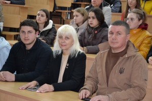 Фотовиставка «Війна має жіноче ім’я»