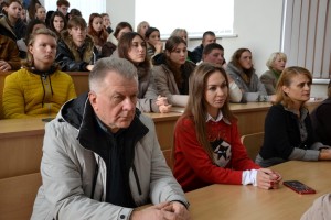 Фотовиставка «Війна має жіноче ім’я»