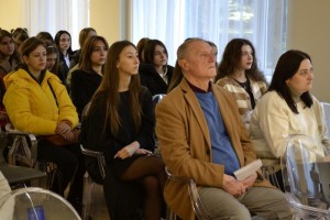 Конкурс творчих проєктів здобувачів ступеня магістра «Педагогічний форсайт (Профільна школа: переваги і перспективи)»