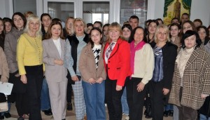Відкрито виставку «Дитячі фантазії у скульптурі»