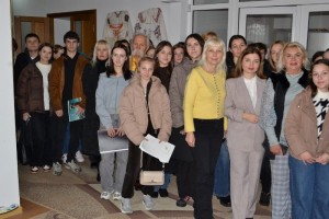 Відкрито виставку «Дитячі фантазії у скульптурі»