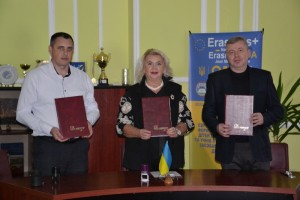 Підписання угод з освітніми закладами