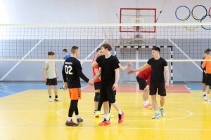 Змагання на першість університету з волейболу серед чоловічих команд