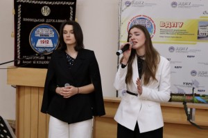 Музично-літературна зустріч «Ми говоримо, щоб не згаснути. Ми любимо, щоб перемогти»