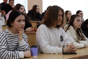 Музично-літературна зустріч «Ми говоримо, щоб не згаснути. Ми любимо, щоб перемогти»