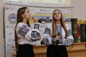 Музично-літературна зустріч «Ми говоримо, щоб не згаснути. Ми любимо, щоб перемогти»
