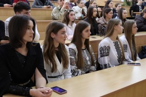 Музично-літературна зустріч «Ми говоримо, щоб не згаснути. Ми любимо, щоб перемогти»