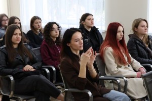 Зустріч із відомою підприємицею, засновницею та власницею авторської школи краси Тетяною Карпук