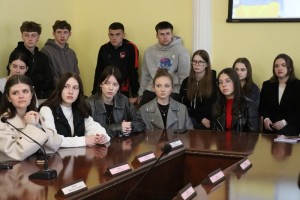Зустріч із українськими спортсменами – титулованими паралімпійцями