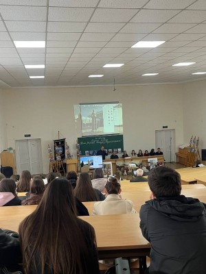 Засідання «Філософського клубу» «Штучний інтелект та творчість людини»