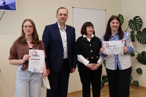 Нагородження переможців літературно-мистецького конкурсу «Вітрами й сонцем Бог мій шлях намітив»