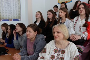 Арт-світлиця «Мистецькі промені весни»