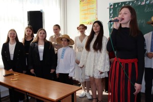 Арт-світлиця «Мистецькі промені весни»