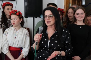 Арт-світлиця «Мистецькі промені весни»