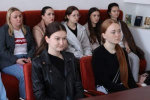 Презентація книги «Про українські народні традиції і свята»