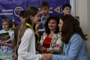 Всеукраїнський фінал 40-го Міжнародного чемпіонату з розв’язування логічних математичних задач»