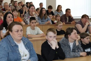 Всеукраїнський фінал 40-го Міжнародного чемпіонату з розв’язування логічних математичних задач»