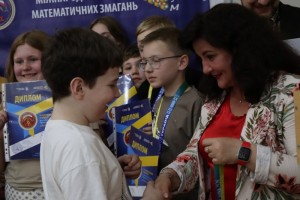 Всеукраїнський фінал 40-го Міжнародного чемпіонату з розв’язування логічних математичних задач»