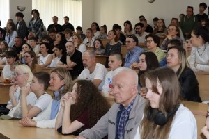 Всеукраїнський фінал 40-го Міжнародного чемпіонату з розв’язування логічних математичних задач»