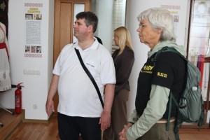 Візит американської волонтерки-реабілітолога Джеймі Деванс