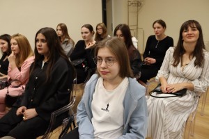 Церемонія випуску слухачів Міжнародного інституту вивчення травми